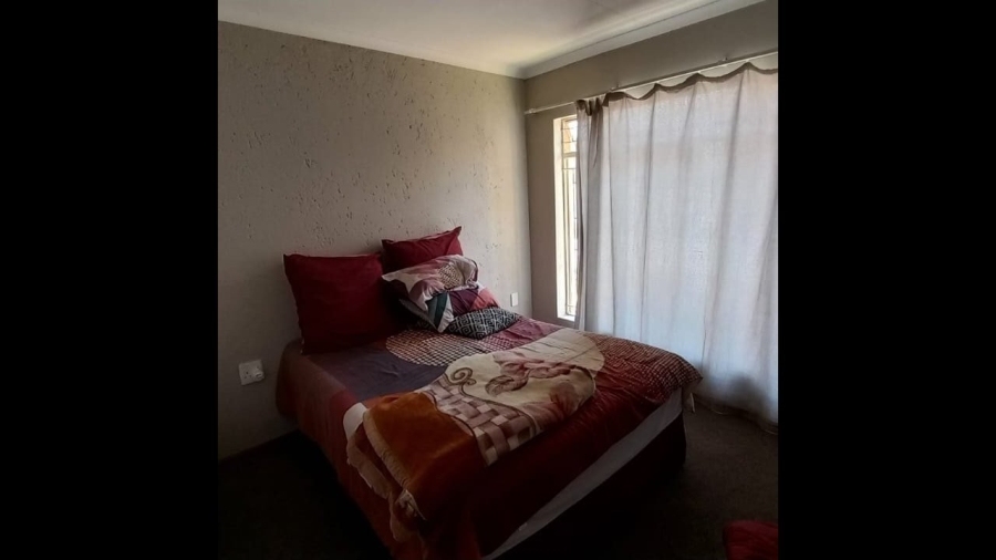 2 Bedroom Property for Sale in Baillie Park North West